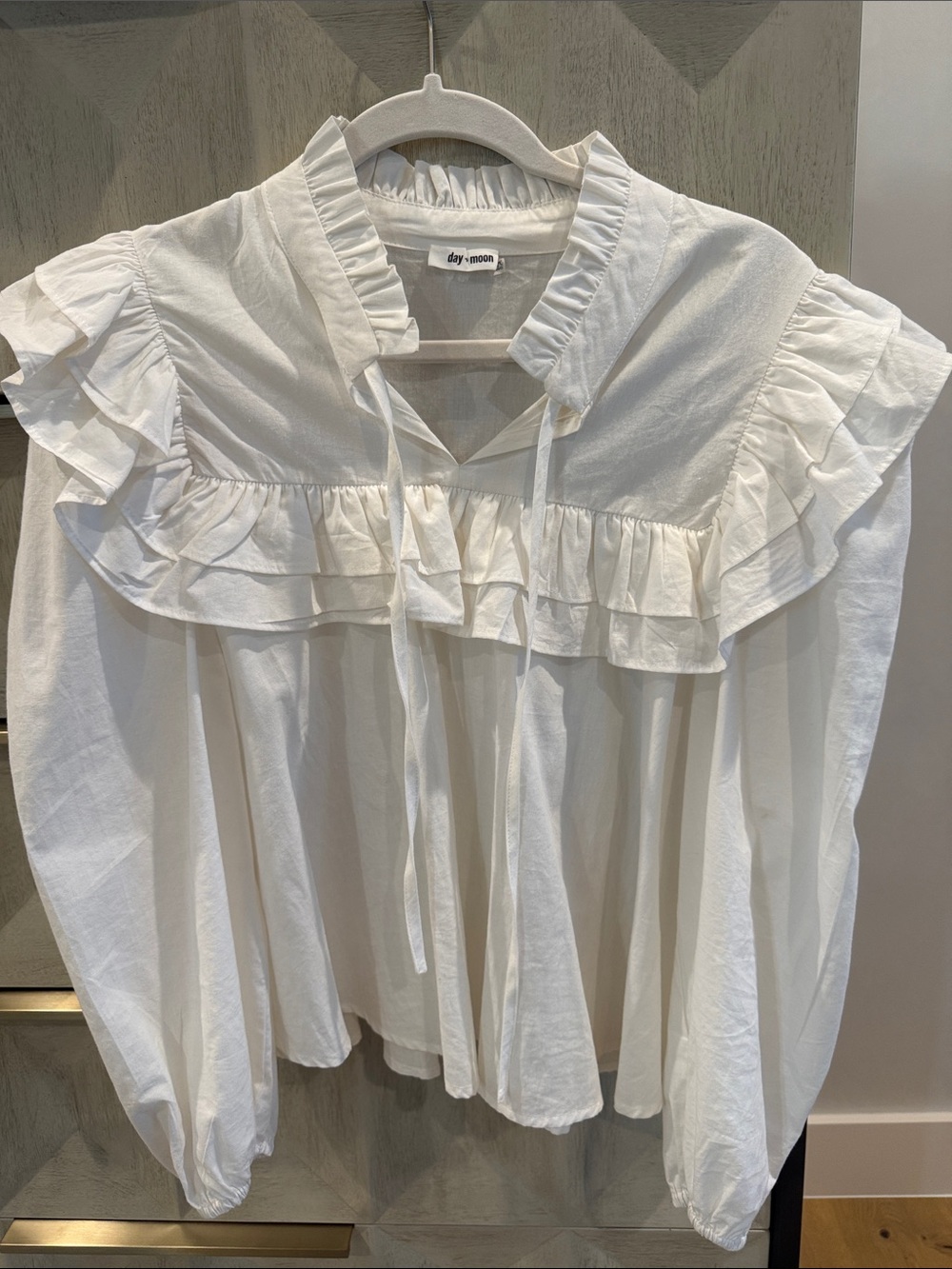 Day Moon White Ruffle Collar Cotton Peasant Blouse